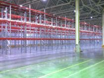 Металлические складские стеллажи в складском комплексе для готовой продукции и сырья фирмы СПЛАТ-КОСМЕТИКА, вид 3